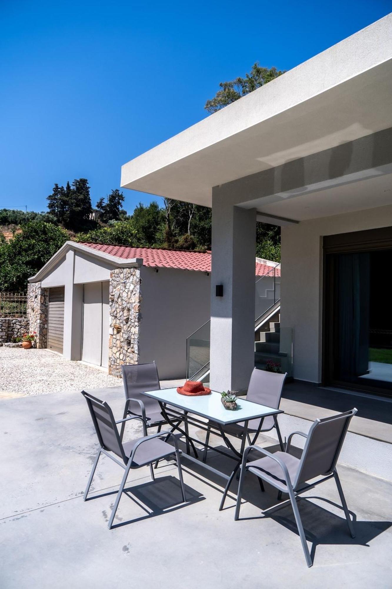 Villa Emily In Countryside 하니아 외부 사진